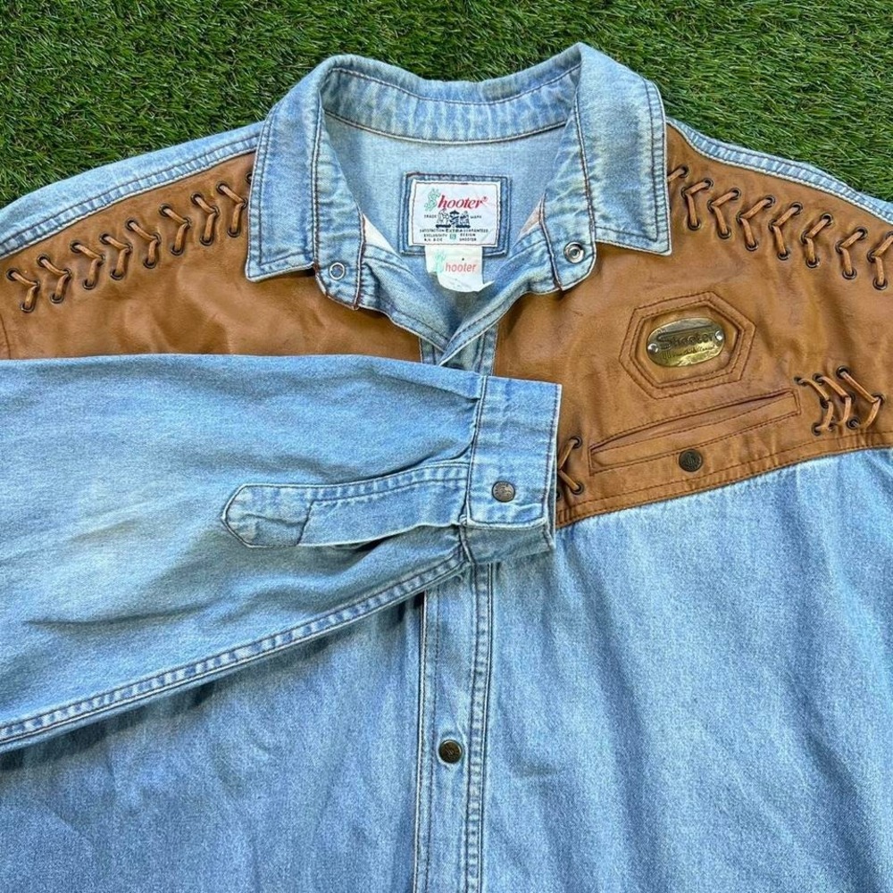 American Vintage Light Blue Denim Shirt with Tan Leather Yoke - Picture 6 of 8